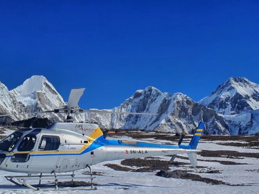EBC with Kala Patthar Luxury Heli Tour