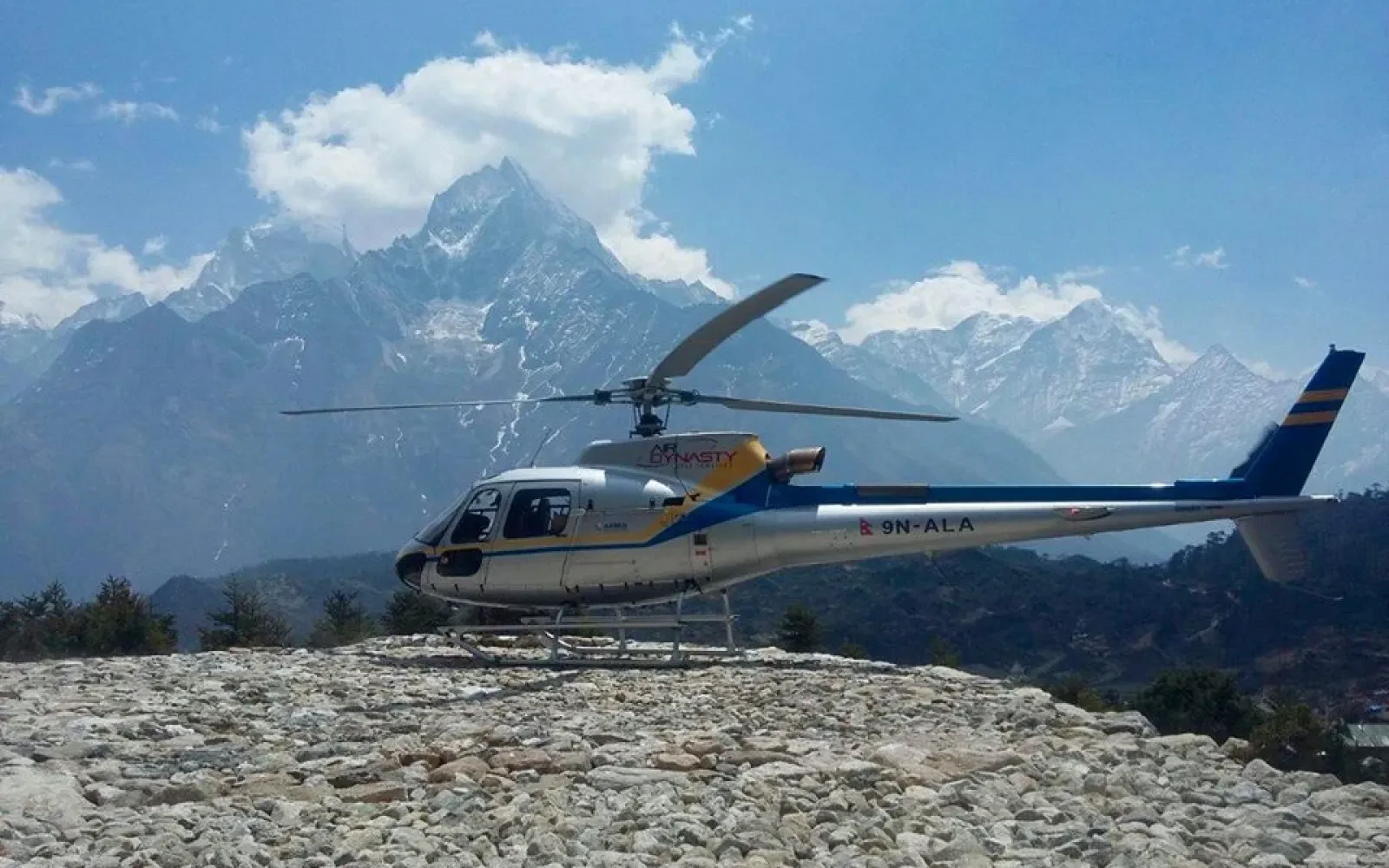 Don’t worry about the plane, Book your Lukla to Kathmandu Helicopter Flight Ticket from Air Dynasty