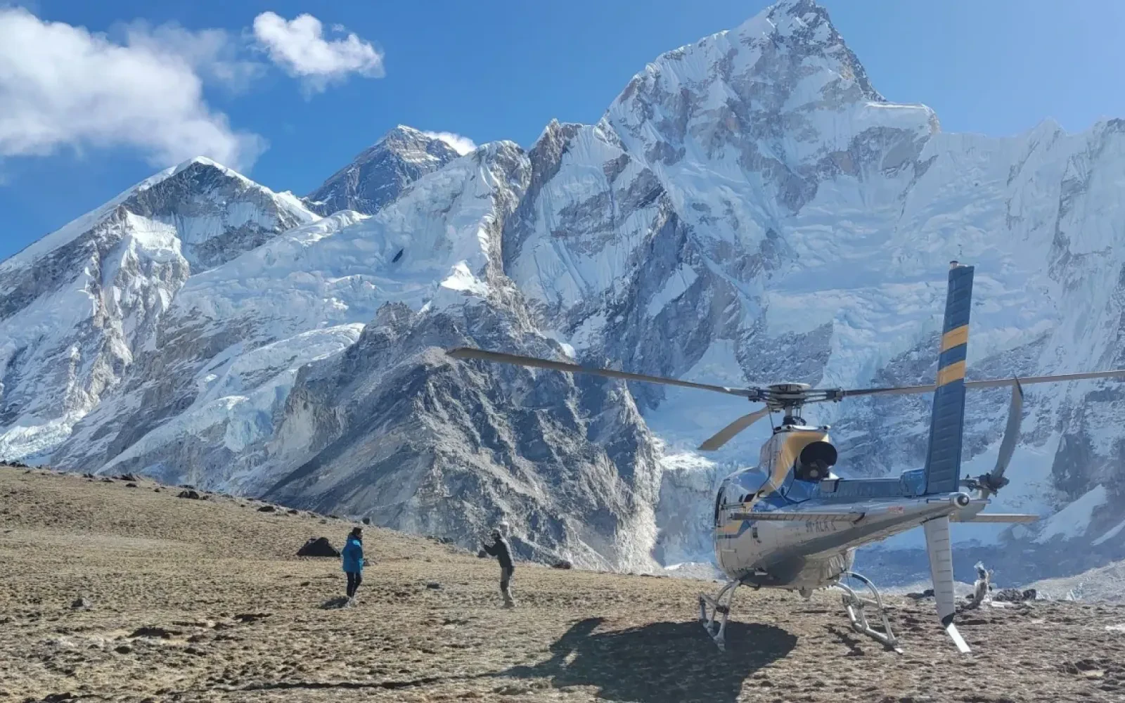 Everest Helicopter Tour with Kala Patthar Landing: The Best Everest View Experience